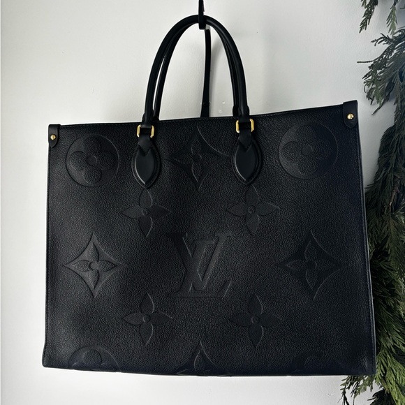 Authentic Louis Vuitton Black On the Go MM Leather Tote Monogram Luxury 16” Long - Picture 4 of 17